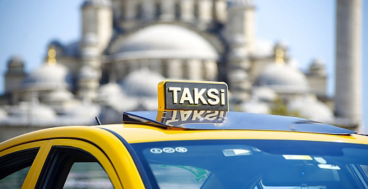 Cómo ir del aeropuerto de Estambul al centro