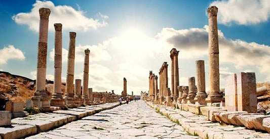 Historia de Jerash. La ciudad romana más importante de Jordania