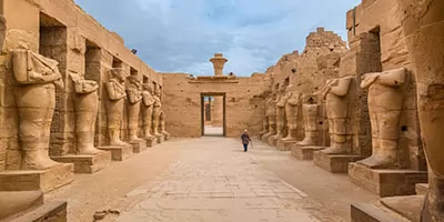 Templos funerarios en Asuan